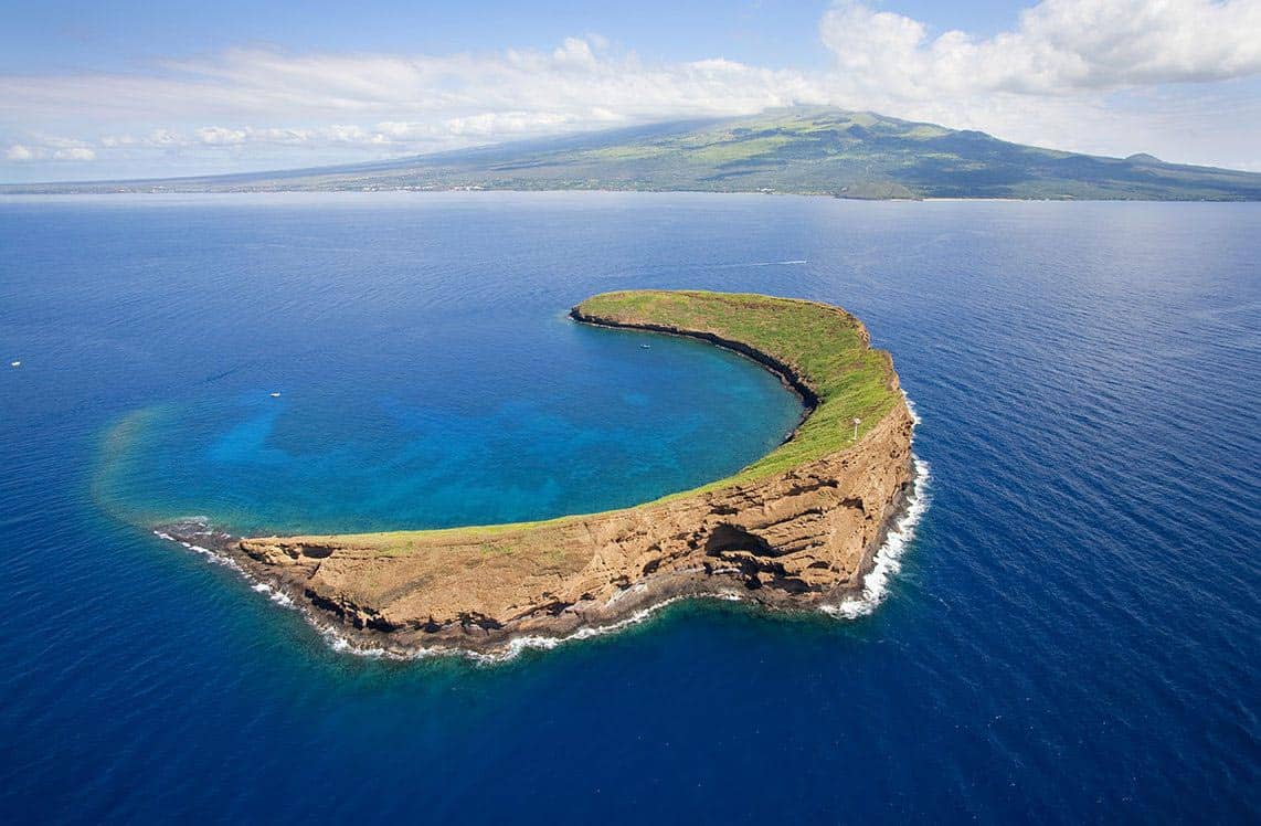 molokini crater maui hawaii